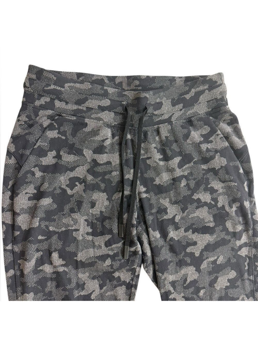 Lululemon Athletica Camo Jacquard Black Lunar Rock Camo Joggers W6BJGS Sz8 - Picture 3 of 12